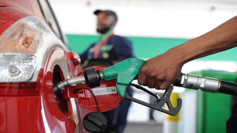 Petrol-diesel prices increased by more than seven rupees in 12 days